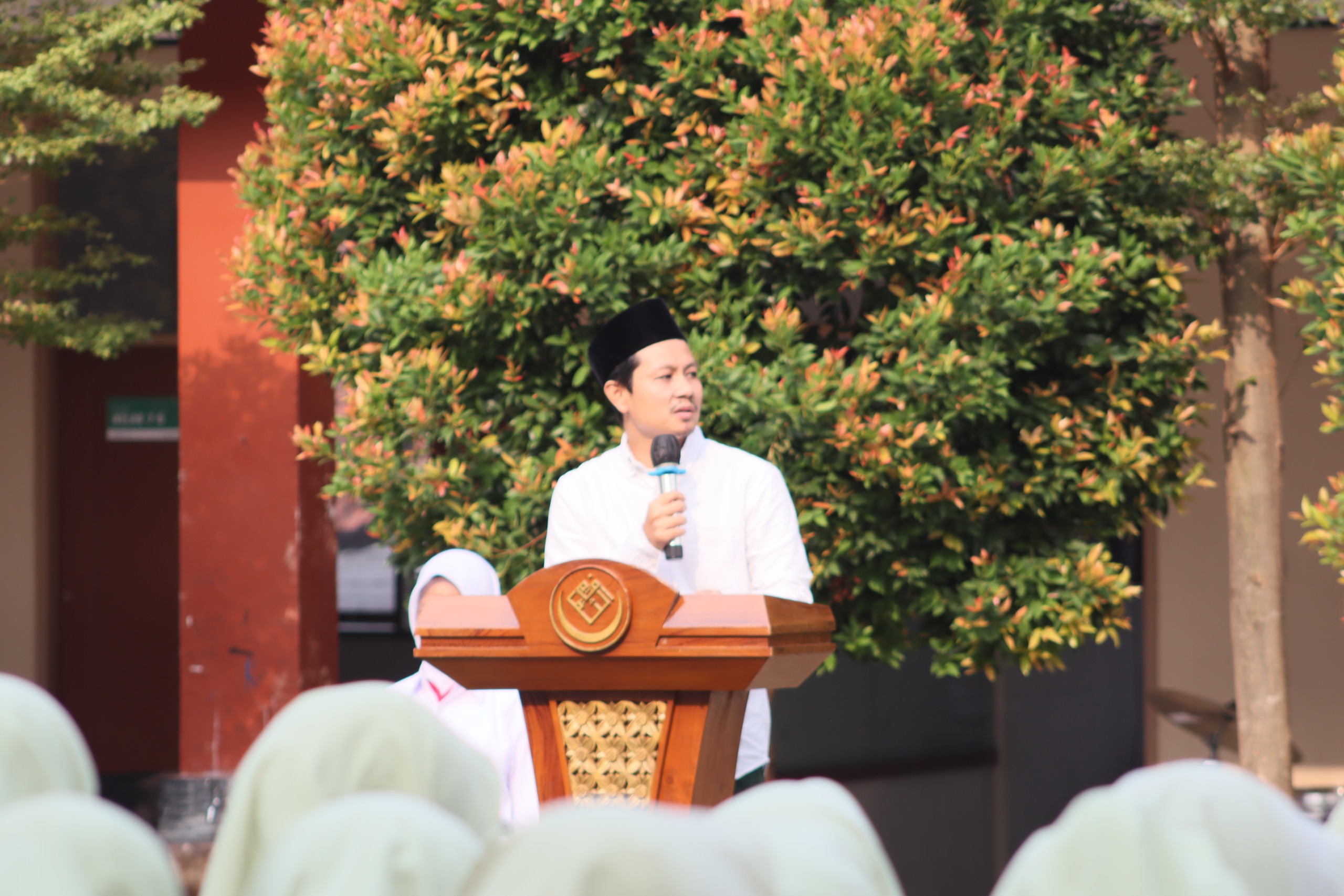 Peringati Hari Santri 2026, Kepala MTs Al-Tsaqafah Ingatkan Santri Agar Tak Tergeser AI
